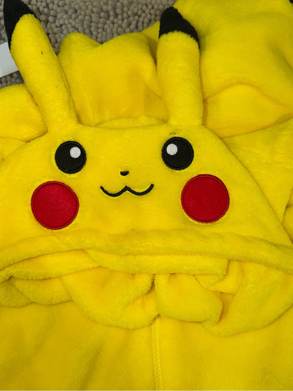Pokemon Yellow Plush lounge costume adult small